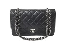 画像をギャラリービューアに読み込む, 極美品 CHANEL マトラッセWフラップチェーンショルダー 6番台 25cm ショルダーバッグ ブラック シルバー金具 ラムスキン 中古 64741