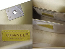 Load image into Gallery viewer, CHANEL シャネル ボーイシャネル チェーンショルダーバッグ 25cm グラフィティ 28番台 773 レザー ゴールド 美品 中古 64743