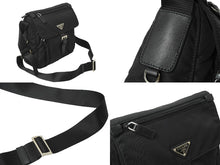 Load image into Gallery viewer, 極美品 PRADA プラダ クロスショルダーバッグ BT8994 三角ロゴプレート ナイロン ブラック シルバー金具 中古 64770