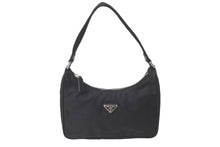 Load image into Gallery viewer, PRADA プラダ ハンドバッグ ホーボー MV515 トライアングルロゴ ブラック ナイロン シルバー金具 美品 中古 64781