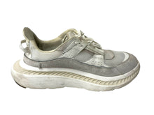 Load image into Gallery viewer, UGG アグ スニーカー 暑底 シューズローカット 27cm ホワイト グレー CA805V2 1127110 美品 中古 64849