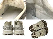 Load image into Gallery viewer, UGG アグ スニーカー 暑底 シューズローカット 27cm ホワイト グレー CA805V2 1127110 美品 中古 64849