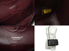 画像をギャラリービューアに読み込む, 極美品 CHANEL シャネル チェーンショルダーバッグ マトラッセ25 Wフラップラップ ブラックシルバー 11番台 中古 64874