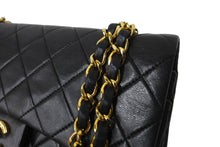 画像をギャラリービューアに読み込む, CHANEL シャネル チェーンショルダーバッグ Wフラップ マトラッセ 23cm ココマーク ラムスキン 1番台 ブラック ゴールド金具 美品 中古 64879