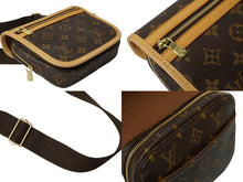 Load image into Gallery viewer, 新品同様 LOUIS VUITTON ルイヴィトン バムバッグ ボスフォール ウエストバッグ ポーチ モノグラム M40108 ゴールド金具 中古 64881