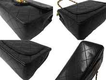 Load image into Gallery viewer, CHANEL シャネル ヴィンテージ ミニマトラッセチェーンショルダーバッグ19cm 1番台 ブラック ゴールド金具 美品 中古 64899