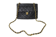 画像をギャラリービューアに読み込む, CHANEL シャネル ミニマトラッセ20 チェーンショルダーバッグ 1番台 ラムスキン ブラック ゴールド金具 美品 中古 64891
