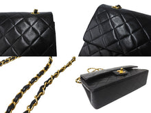 画像をギャラリービューアに読み込む, 極美品 CHANEL シャネル チェーンショルダーバッグ マトラッセ25 ラムスキン Wフラップラップ ブラックゴールド 6番台 中古 64911