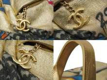 Load image into Gallery viewer, 極美品 CHANEL シャネル グラフィティ リュック バックパック 28番台 ココマーク メディエダールコレクション エジプト AS0867 ゴールド 中古 64941