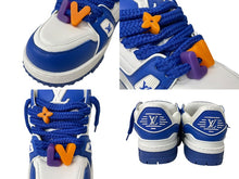Load image into Gallery viewer, 極美品 LOUISVUITTON ルイヴィトン LVトレイナー マキシ ライン ローカットスニーカー VL 0263 ブルー ホワイト サイズ8 中古 64969