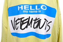 画像をギャラリービューアに読み込む, VETEMENTS ヴェトモン ダメージTシャツ 半袖Tシャツ UE63TR640Y HELLO my Name is VETEMENTS イエロー サイズM 美品 中古 65001