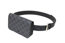 画像をギャラリービューアに読み込む, 極美品 LOUIS VUITTON ルイヴィトン ポーチ ダミエグラフィット サンチュール ポシェットオム ベルトポーチ イニシャル付き M6837 中古 65063