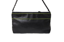 Load image into Gallery viewer, CHANEL シャネル チェーンハンドバッグ アクセサリーポーチ ロゴ 9番台 ラムスキン ブラック グリーン 美品 中古 65064