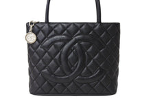 Load image into Gallery viewer, 極美品 CHANEL シャネル 1804 復刻トートバッグ ハンドバッグ 7番台 グレインドカーフスキン ブラック シルバー金具 中古 65101