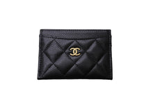 Load image into Gallery viewer, 極美品 CHANEL シャネル クラシック カードケース ココマーク キャビアスキン グレインドカーフスキン AP0213 ブラック 中古 65113