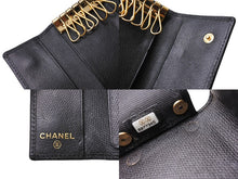 Load image into Gallery viewer, CHANEL シャネル キーケース ココマーク 8番台 2003年 カーフレザー ブラック ゴールド金具 美品 中古 65115