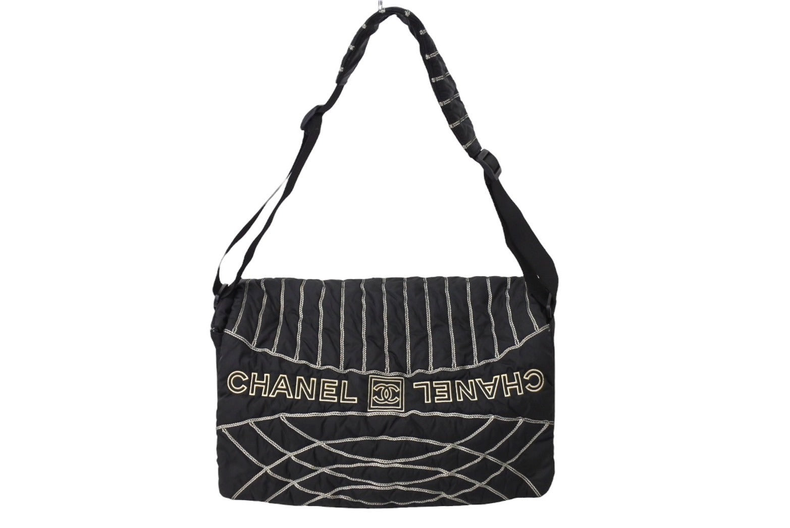 CHANEL シャネル スポーツライン ナイロン ショルダーバッグ 10番台 ブラック ココマーク ロゴ 美品 中古 65154 – Casanova  Vintage