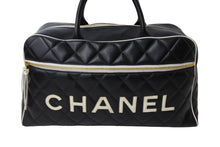 Load image into Gallery viewer, CHANEL シャネル ボストンバッグ A05943 3番台 ココマーク カーフスキン ブラック キルティング ロゴ 美品 中古 65155