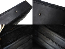 画像をギャラリービューアに読み込む, CHANEL シャネル ボストンバッグ A05943 3番台 ココマーク カーフスキン ブラック キルティング ロゴ 美品 中古 65155