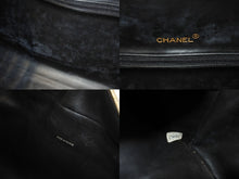 Load image into Gallery viewer, CHANEL シャネル ボストンバッグ A05943 3番台 ココマーク カーフスキン ブラック キルティング ロゴ 美品 中古 65155