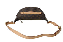 Load image into Gallery viewer, 極美品 LOUIS VUITTON ルイヴィトン バムバッグ ボディバッグ M43644 モノグラム ブラウン PVC レザー 中古 65203