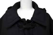 Load image into Gallery viewer, HERMES エルメス コート ジャケット フード付き フランス製 ナイロン ポリエステル ウール ブラック サイズ50 美品 中古 65205