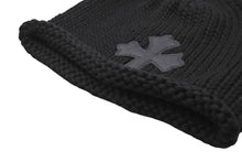 画像をギャラリービューアに読み込む, 新品未使用 ChromeHearts クロムハーツ ニットキャップ セメタリークロスパッチ クロスボタン コットン シルバー925 ONESIZE 65246