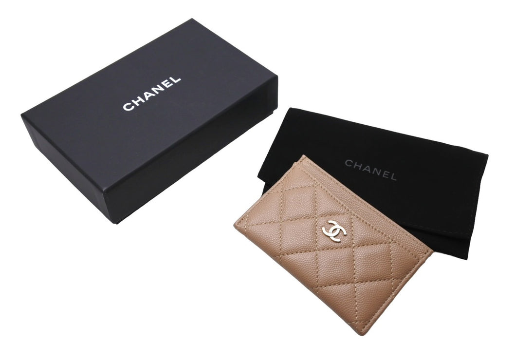 極美品 CHANEL シャネル カードケース ココマーク シリアルランダム キャビアスキン ベージュ ゴールド金具 中古 65269