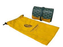 Load image into Gallery viewer, 新品未使用 GOYARD ゴヤール トラベルウォッチケース ダブル MONETUMMLTY09CL09P レザー PVC グリーン シルバー金具 中古 65295