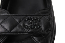 Load image into Gallery viewer, CHANEL シャネル サンダル ココマーク ラムスキン シルバー金具 G31848 サイズ37 ブラック 美品 中古 65309