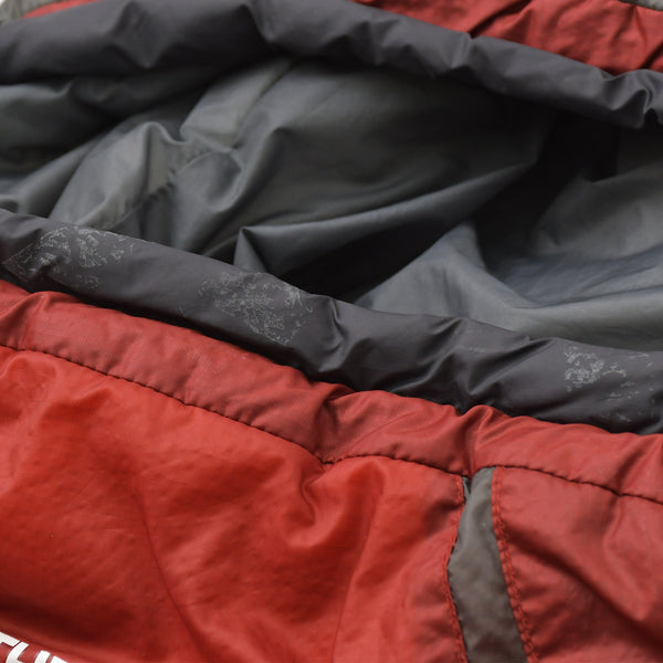 THE NORTH FACE ザノースフェイス クロムハーツカスタム リメイク クロスパッチ セメタリークロスパッチ 寝袋 寝具 レッド グレー 美品 中古 4a006532