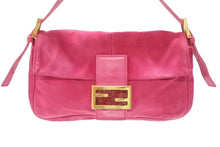 画像をギャラリービューアに読み込む, FENDI フェンディ マンマバケット ワンショルダーバッグ ラメ スエード レザー ショッキングピンク ゴールド金具 美品 中古 4b006540