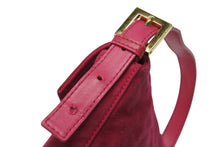 画像をギャラリービューアに読み込む, FENDI フェンディ マンマバケット ワンショルダーバッグ ラメ スエード レザー ショッキングピンク ゴールド金具 美品 中古 4b006540