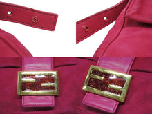 画像をギャラリービューアに読み込む, FENDI フェンディ マンマバケット ワンショルダーバッグ ラメ スエード レザー ショッキングピンク ゴールド金具 美品 中古 4b006540