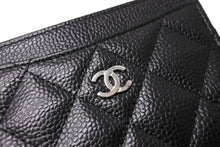 画像をギャラリービューアに読み込む, 新品同様 CHANEL シャネル カードケース ココマーク キャビアスキン シリアルランダム ブラック シルバー金具 中古 65417 正規品