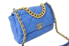画像をギャラリービューアに読み込む, CHANEL シャネル シャネル19 ディズマフ マトラッセ 2WAY チェーン ショルダーバッグ 30番台 ライトブルー ラムスキン コンビ金具 ココマーク 美品 中古 65429