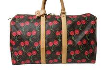 画像をギャラリービューアに読み込む, 極美品 LOUIS VUITTON ルイヴィトン キーポル 45 モノグラムチェリー 村上隆 ボストンバッグ ハンドバッグ レッド M95011 中古 65502