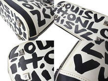 Load image into Gallery viewer, LOUIS VUITTON ルイヴィトン グラフィティ アルマMM ハンドバッグ モノグラム M92179 ブラック ホワイト 美品 中古品 65509