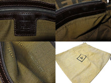 画像をギャラリービューアに読み込む, FENDI フェンディ マンマバケット ワンショルダーバッグ ズッカ柄 コットンキャンバス レザー シルバー金具 美品 中古 65539