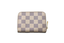 Load image into Gallery viewer, LOUIS VUITTON ルイ ヴィトン ジッピー コインパース コインケース N60229 ダミエアズール キャンバス ホワイト 美品 中古 65544