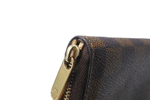 画像をギャラリービューアに読み込む, LOUIS VUITTON ルイ ヴィトン ジッピー コイン パース コインケース N63070 ダミエ エベヌ キャンバス ブラウン 美品 中古 65545