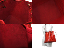 Load image into Gallery viewer, LOUIS VUITTON ルイヴィトン エピ ノエ 巾着ショルダーバッグ M44007 カスティリアンレッド レザー ゴールド金具 良品 中古 65566