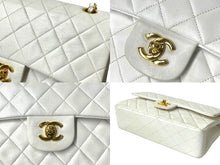 画像をギャラリービューアに読み込む, CHANEL シャネル チェーンショルダーバッグ マトラッセ25 ココマーク ラムスキン 5番台 1998年 Wフラップ ホワイト 美品 中古 65604