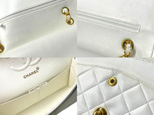 画像をギャラリービューアに読み込む, CHANEL シャネル チェーンショルダーバッグ マトラッセ25 ココマーク ラムスキン 5番台 1998年 Wフラップ ホワイト 美品 中古 65604