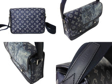 Load image into Gallery viewer, 極美品 LouisVuitton ルイヴィトン メッセンジャーPM ライオン モノグラム サバンナ ショルダーバッグ M54248 ネイビー 中古 65615