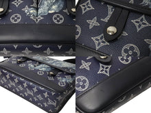 Load image into Gallery viewer, 極美品 LouisVuitton ルイヴィトン メッセンジャーPM ライオン モノグラム サバンナ ショルダーバッグ M54248 ネイビー 中古 65615