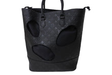 Load image into Gallery viewer, 新品同様 LOUIS VUITTON ルイヴィトン コムデギャルソン 川久保玲 トートバッグ M58661 ウィズホールズMM モノグラムアンプラント ブラック 中古 65693