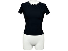 Load image into Gallery viewer, 極美品 CHANEL シャネル 半袖Ｔシャツ P08954V03909 サイズ36 ココマーク 刺繍 ブラック ナイロン スパンデックス 中古 65733