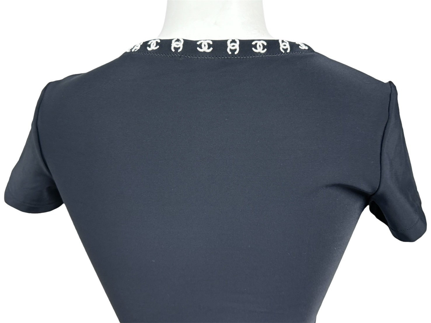 極美品 CHANEL シャネル 半袖Tシャツ P08954V03909 サイズ36 ココ