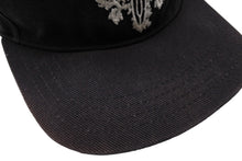 Load image into Gallery viewer, CHROME HEARTS クロムハーツ トラッカーキャップ ダガー 刺繍 ONE SIZE 53-60 ブラック コットン シルバー925 良品 中古 65771